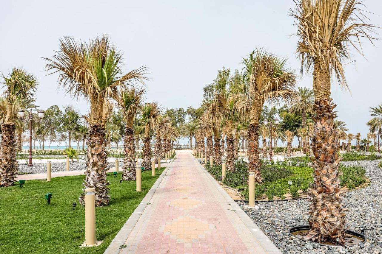 Dhafra Beach Hotel - Pet Friendly Jebel Dhanna Exterior foto