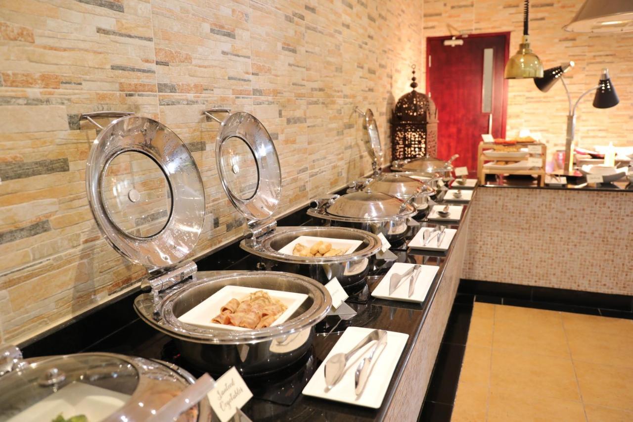 Dhafra Beach Hotel - Pet Friendly Jebel Dhanna Exterior foto