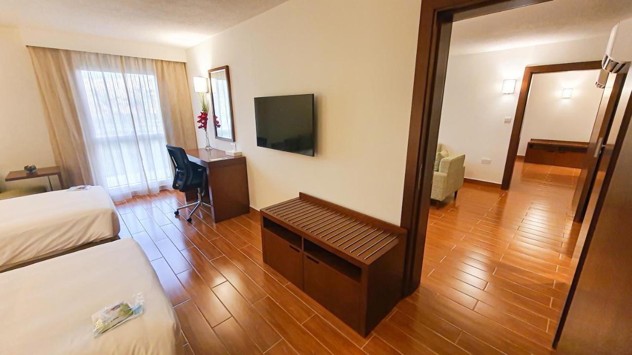 Dhafra Beach Hotel - Pet Friendly Jebel Dhanna Exterior foto