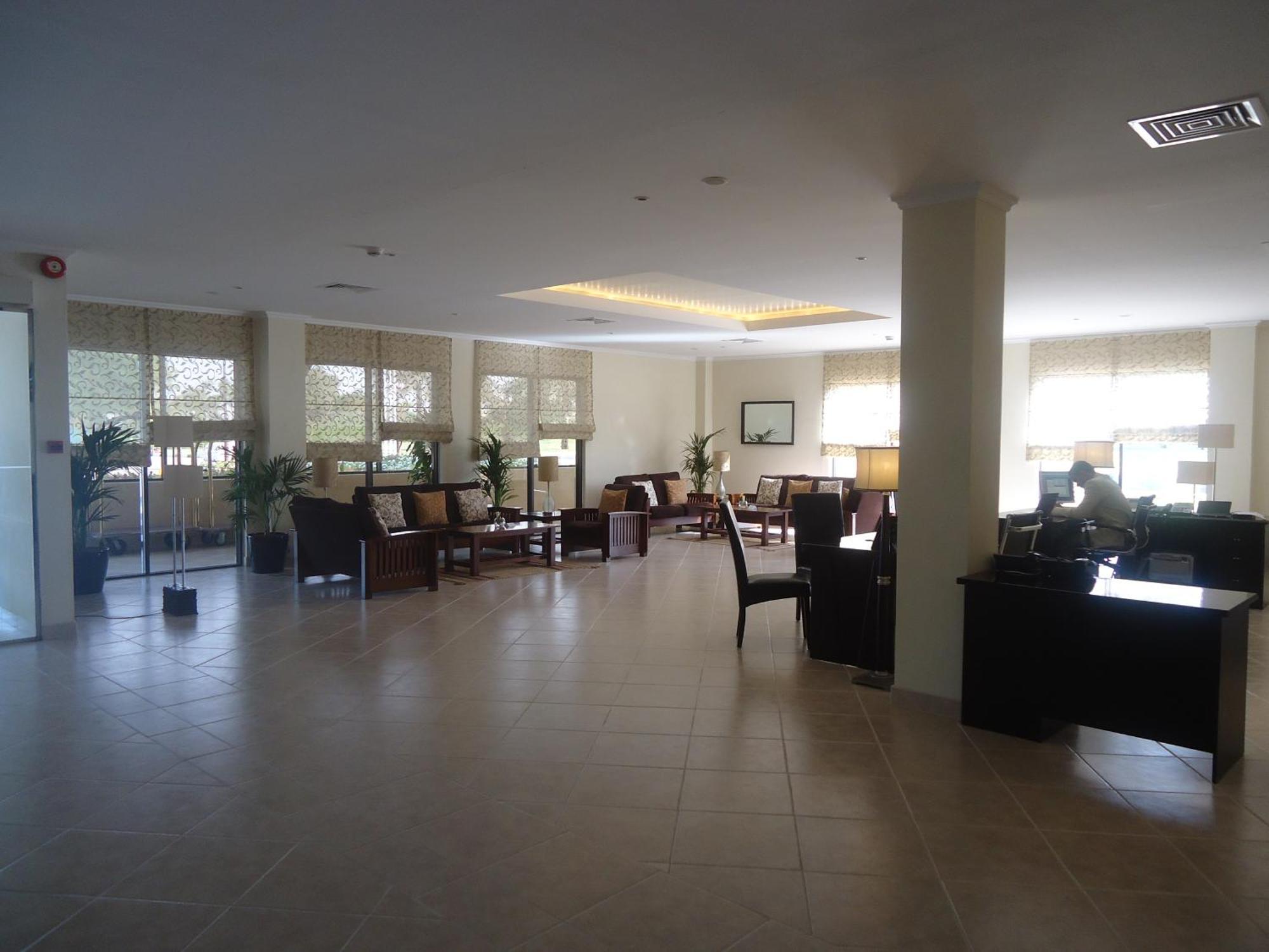 Dhafra Beach Hotel - Pet Friendly Jebel Dhanna Exterior foto